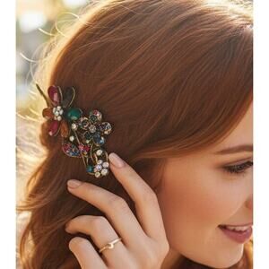 Multicolor Elegant NWT Jeweled Flower Hair Clip / Barrette